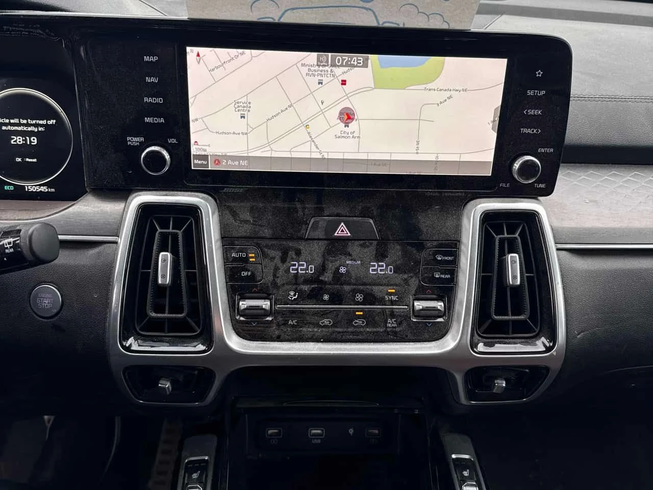 Kia Sorento * SX * PANO* ПОДГРЕВ* KEYLESS* , снимка 9 - Автомобили и джипове - 53817660