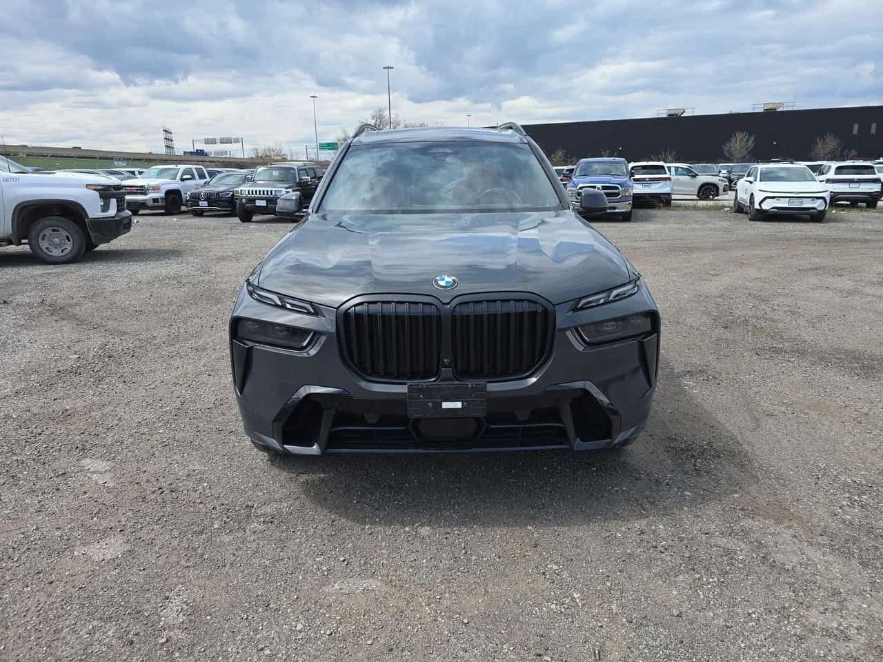 BMW X7 xDrive40i/360/ДИСТРОНИК/ПАНОРАМА/ГУМИ+ ДЖАНТИ, снимка 2 - Автомобили и джипове - 54647230