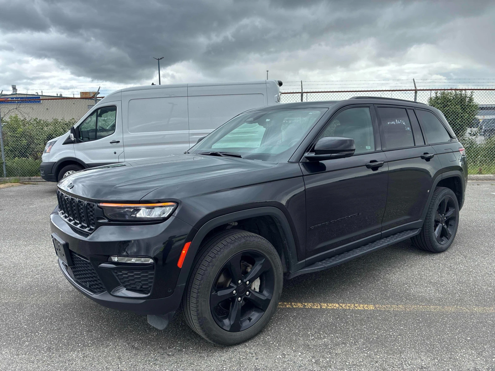 Jeep Grand cherokee Limited * ��������� * �������� * 2 ����� * CARFAX | Mobile.bg � ����������� 3