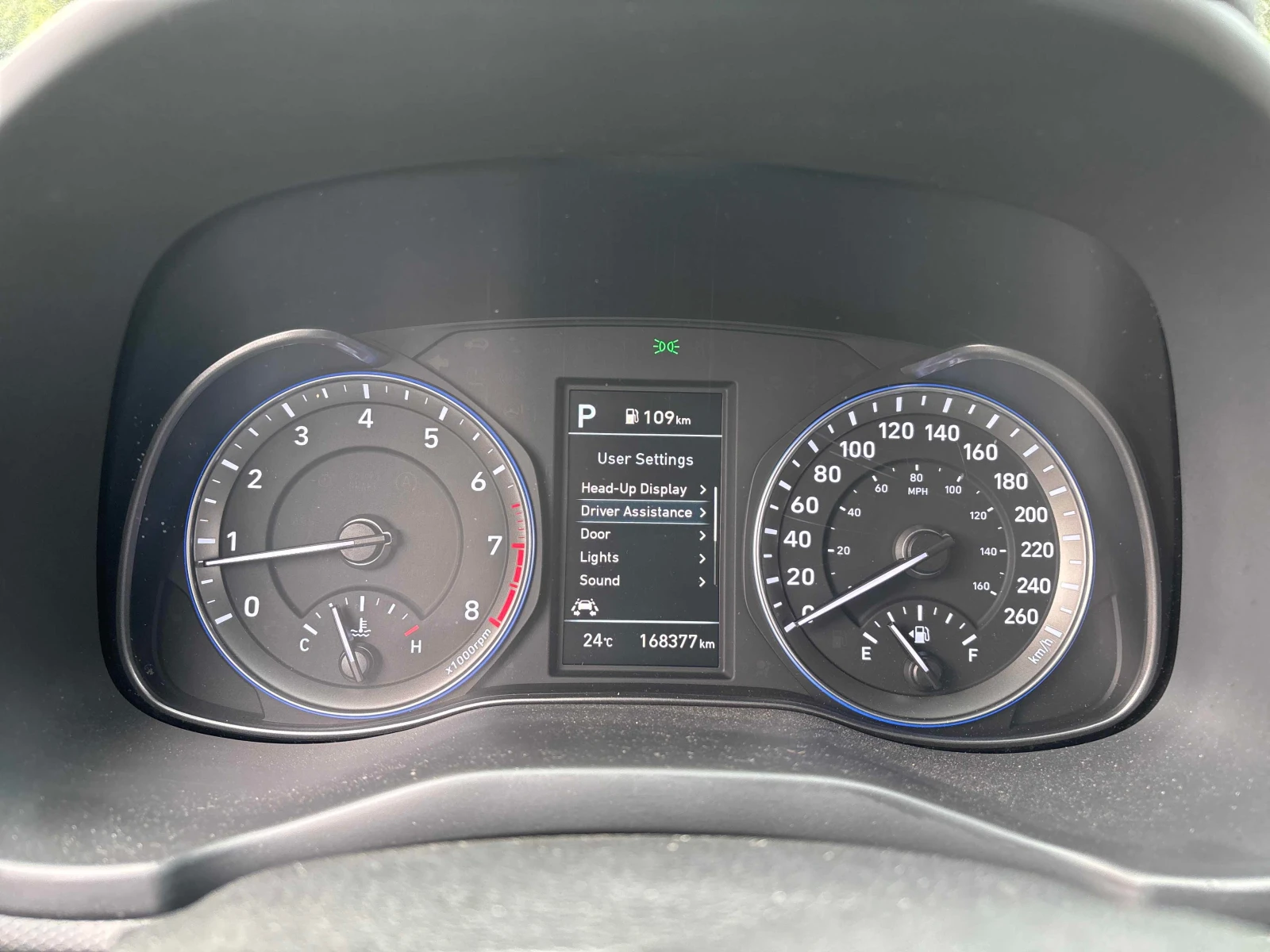 Hyundai Kona * Ultimate * CARFAX * ОПЦИЯ ЗА ФИНАНСИРАНЕ , снимка 8 - Автомобили и джипове - 56025506