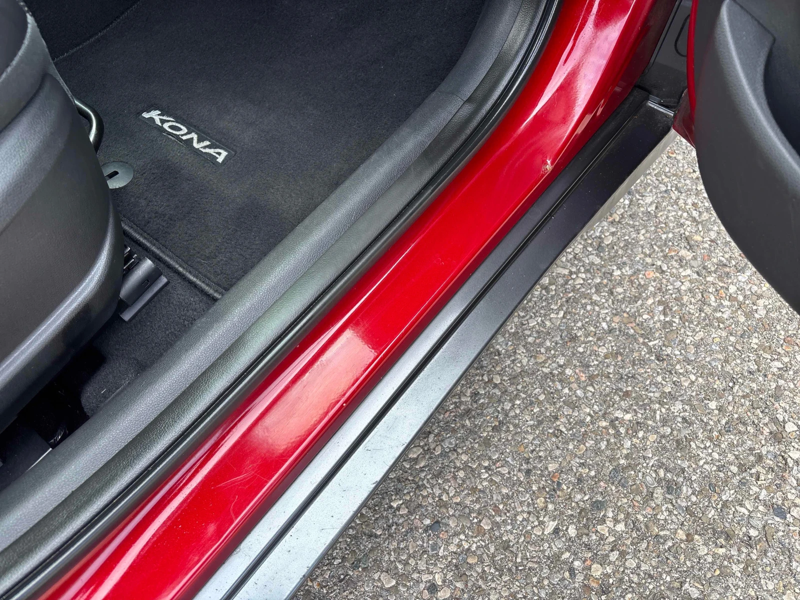 Hyundai Kona * Ultimate * CARFAX * ОПЦИЯ ЗА ФИНАНСИРАНЕ , снимка 13 - Автомобили и джипове - 56025506