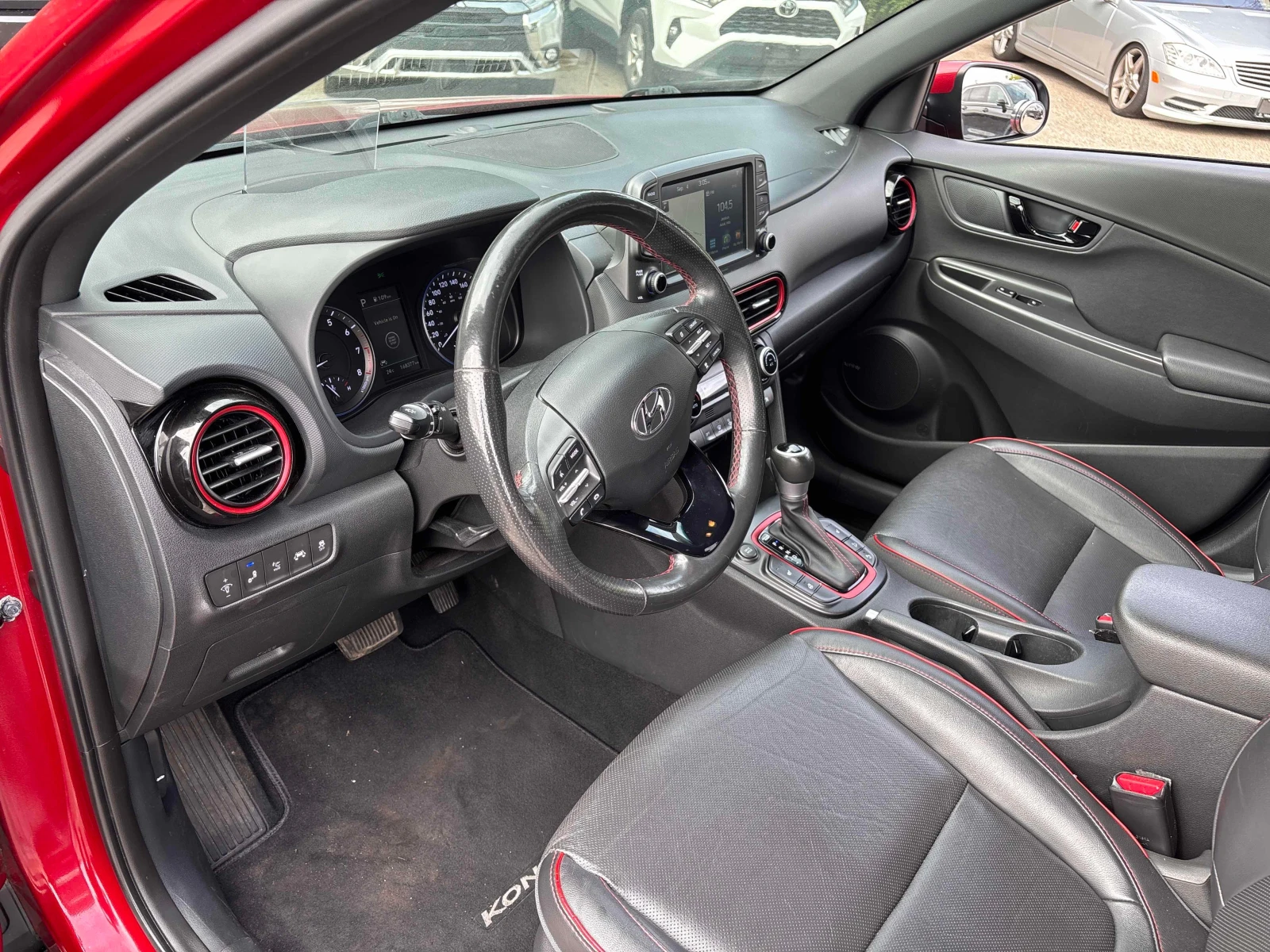 Hyundai Kona * Ultimate * CARFAX * ОПЦИЯ ЗА ФИНАНСИРАНЕ , снимка 5 - Автомобили и джипове - 56025506