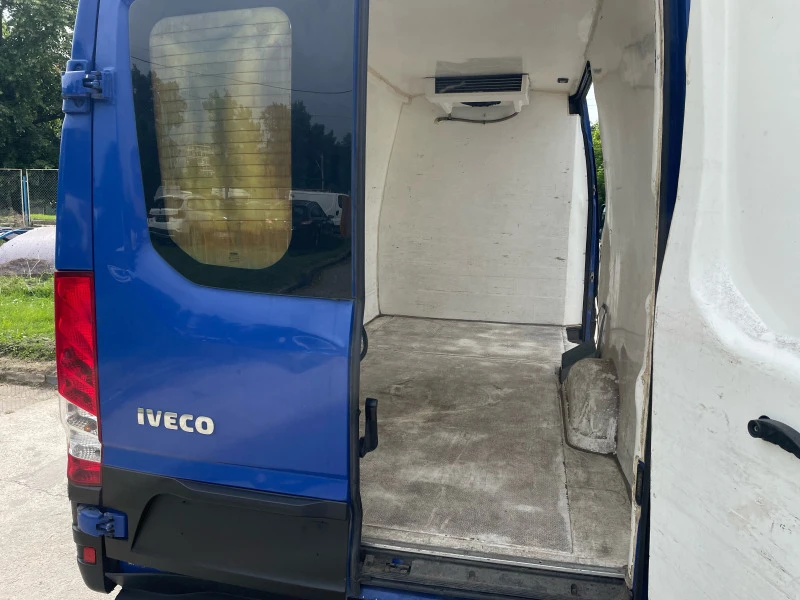 Iveco Daily 3.0i* МЕТАН* ХЛАДИЛЕН, снимка 14 - Бусове и автобуси - 46584927