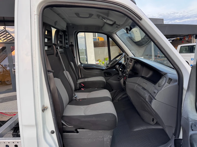 Iveco Daily 35C17 до 3.5т. 3.20м. Клима , снимка 11 - Бусове и автобуси - 48883603