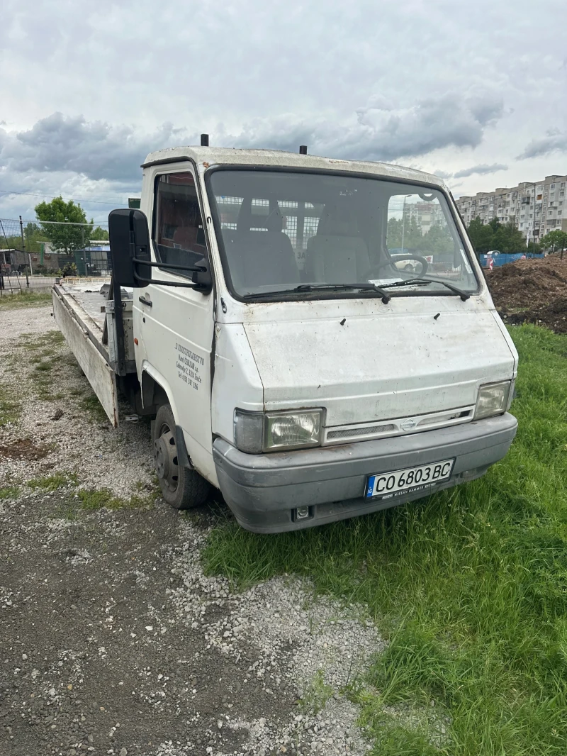 Nissan Trade 3.0D, снимка 3 - Бусове и автобуси - 52143664