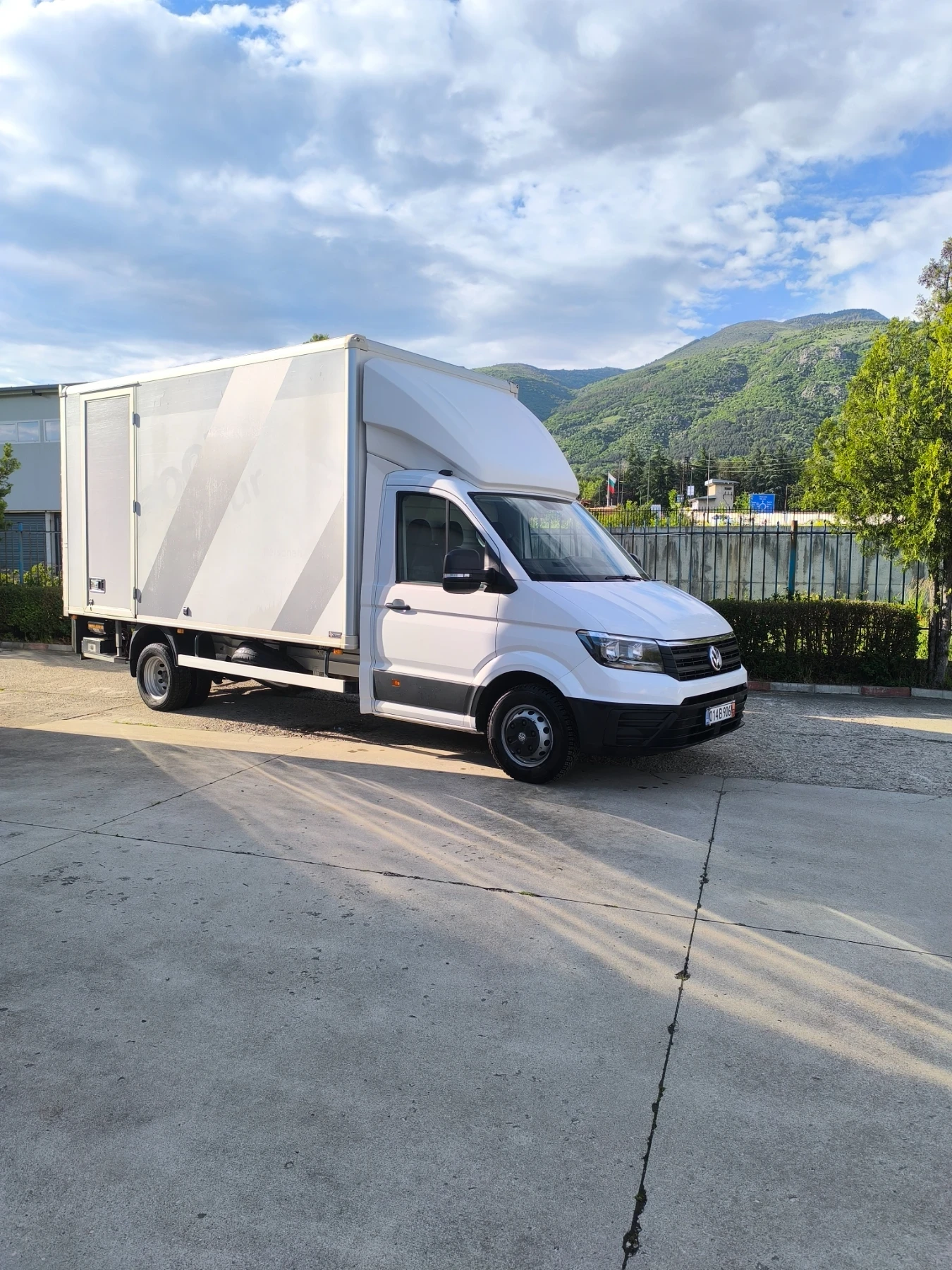 VW Crafter 35.180, снимка 3 - Бусове и автобуси - 54570261