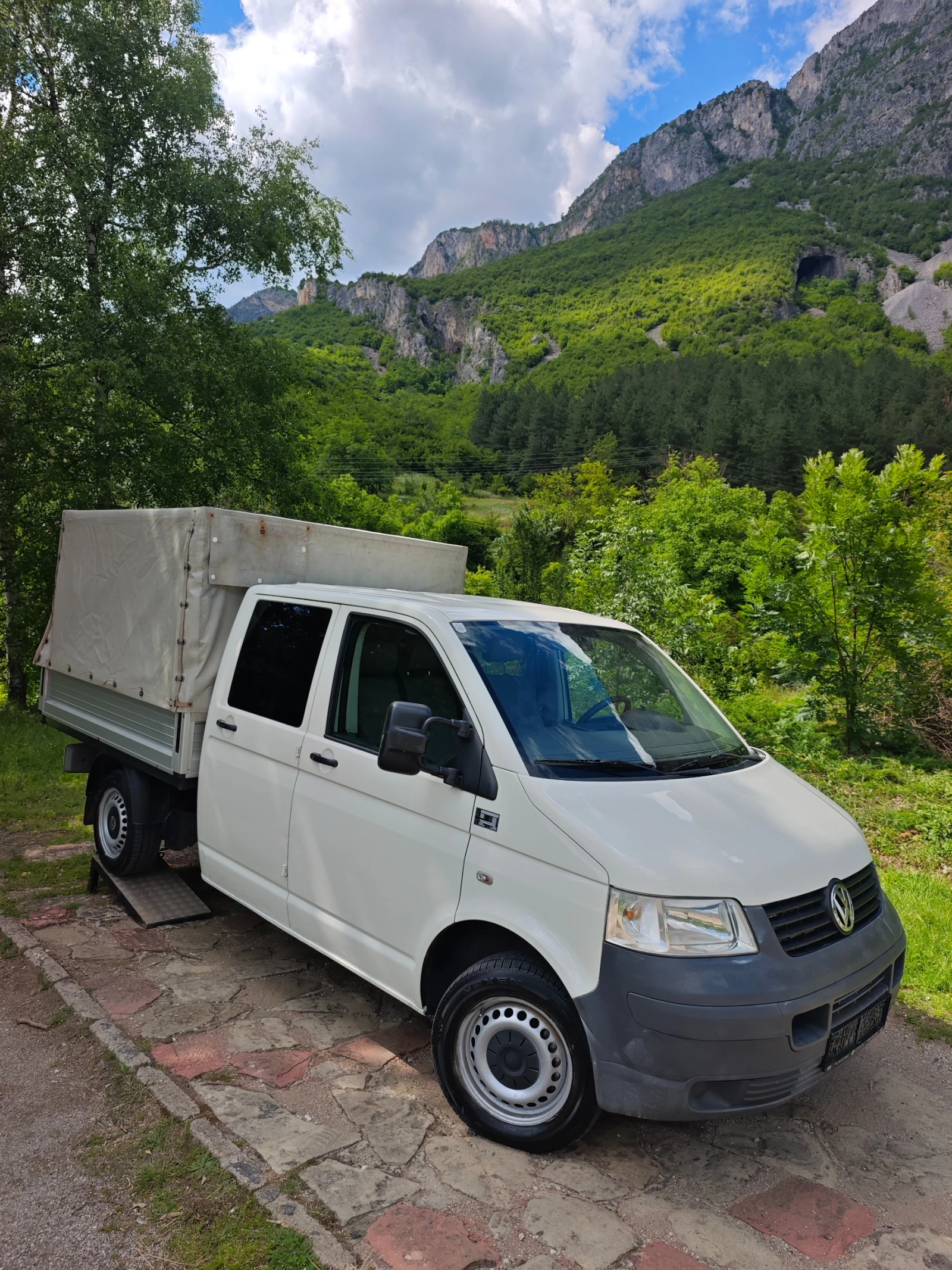 VW Transporter 2.5ТДИ 4Х4-6 МЕСТЕН