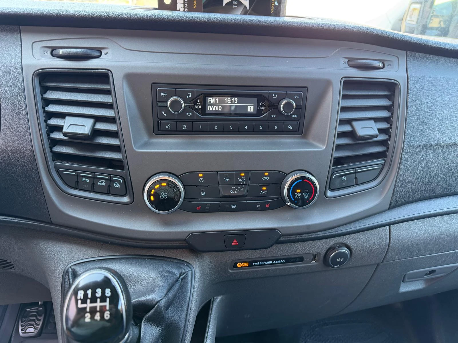 Ford Transit Custom L1H1, снимка 10 - Бусове и автобуси - 55646899