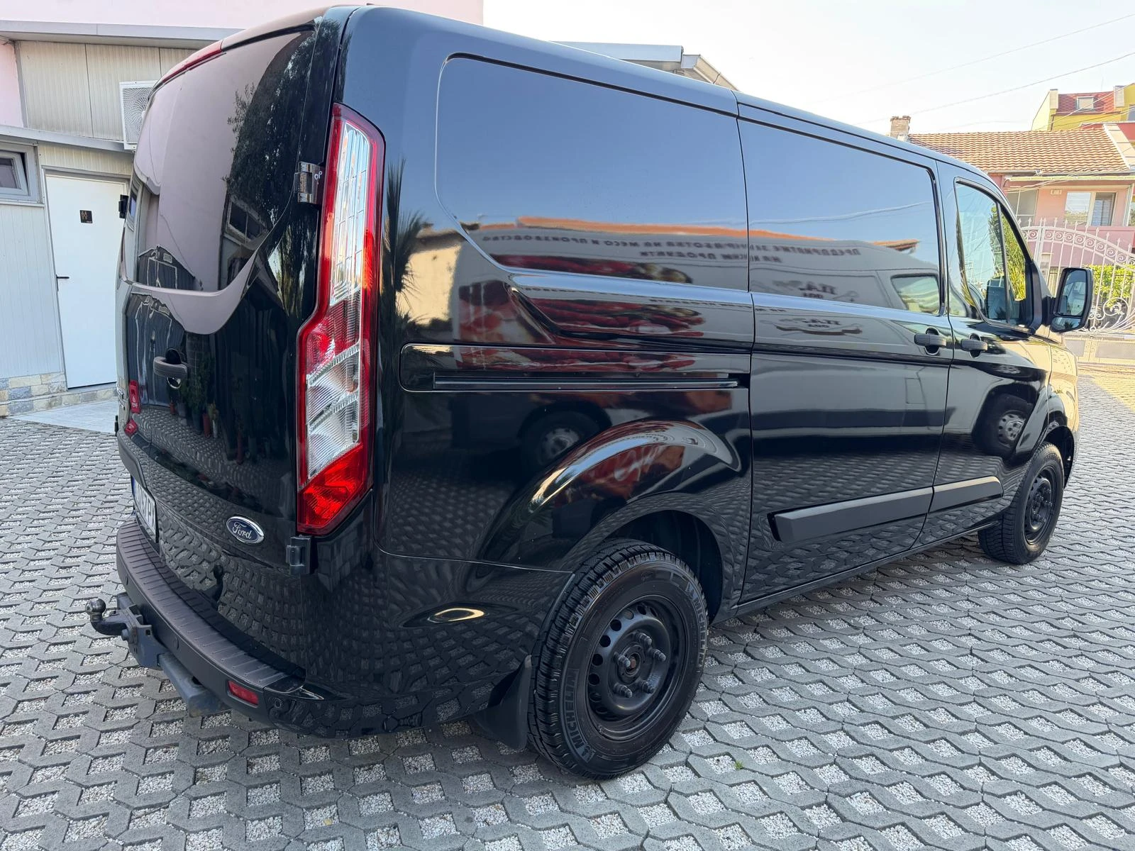 Ford Transit Custom L1H1, снимка 5 - Бусове и автобуси - 55646899