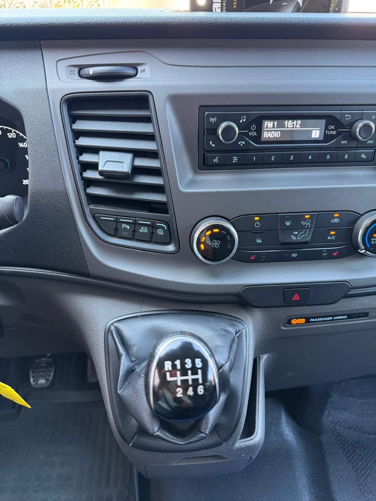 Ford Transit Custom L1H1, снимка 14 - Бусове и автобуси - 55646899