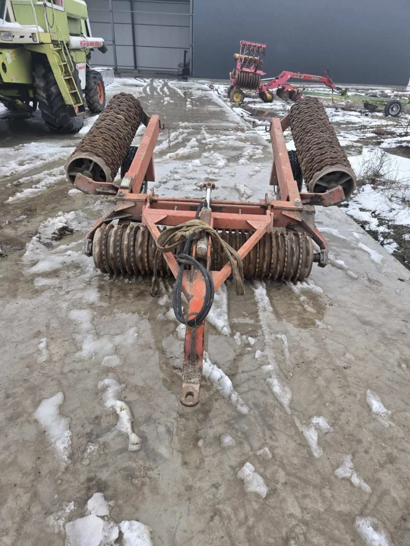 Валяк Друга марка Мадара 6м. комбинирани