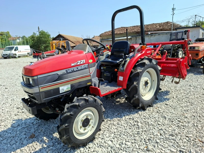 Трактор Mitsubishi MT221 22к.с. 4WD с фреза ДЖЕЙ ТРЕЙДИНГ, снимка 2 - Селскостопанска техника - 46610684