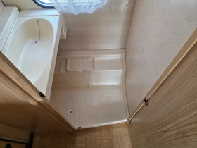 Каравана Adria LMC 420 , снимка 15