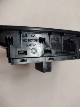 5E0959857A преден ляв панел за управление на стъкла за SKODA OCTAVIA III   5E0867171D, снимка 3