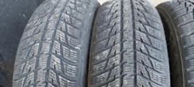 Гуми Зимни 215/70R16, снимка 3