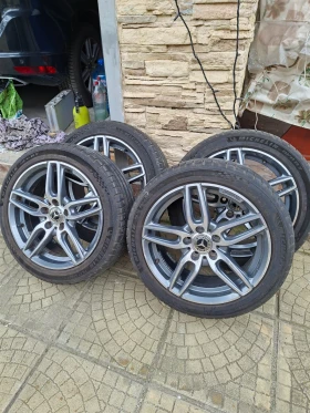����� �� �������� �� ���� � ������ 225/45R17 �� Mercedes-Benz