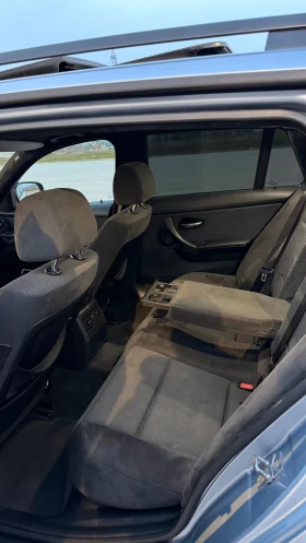 BMW 320, снимка 13