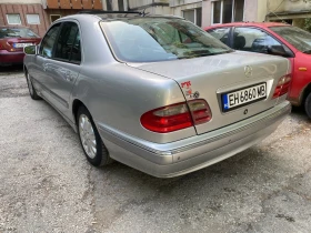 Mercedes-Benz E 320, снимка 4