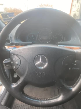 Mercedes-Benz E 320, снимка 5