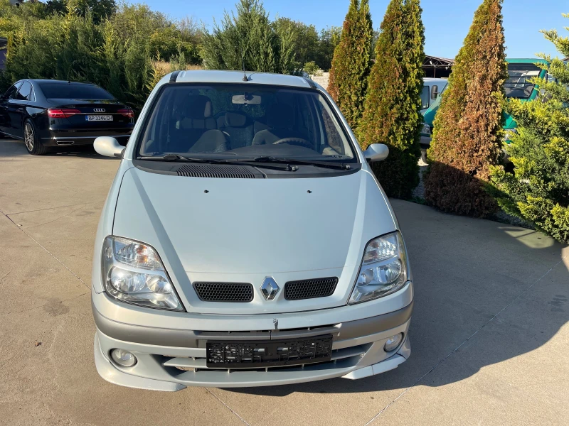 Renault Scenic 1.9DTI, снимка 2 - Автомобили и джипове - 47390617