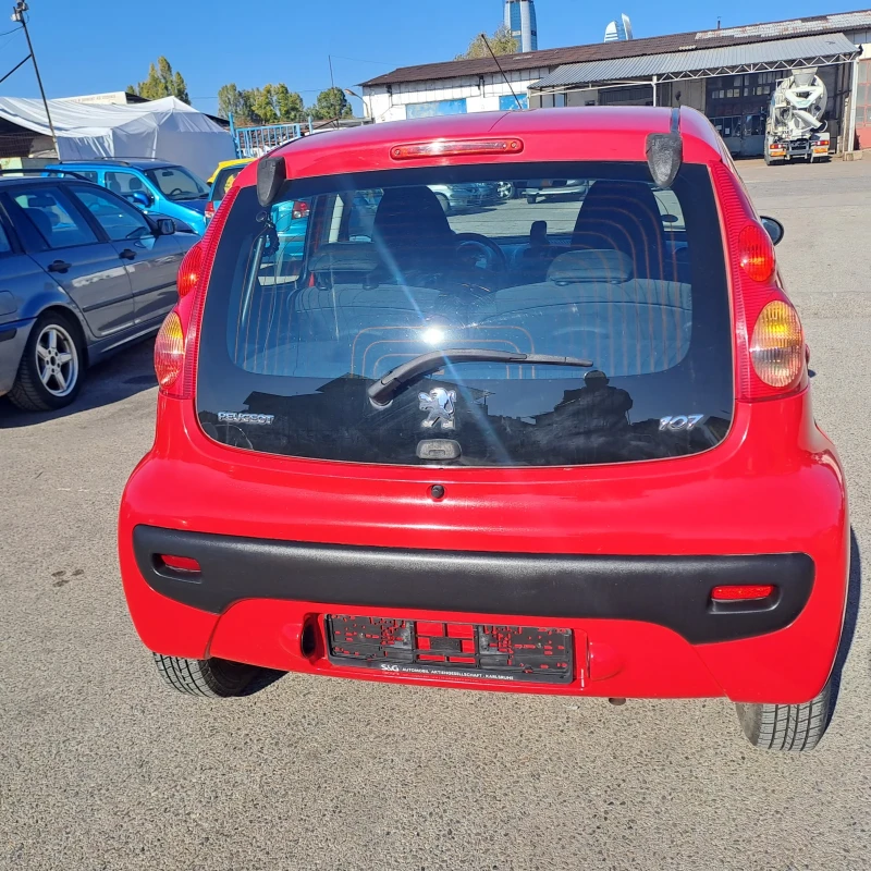 Peugeot 107 Като нов! 127х.км !, снимка 10 - Автомобили и джипове - 47652170