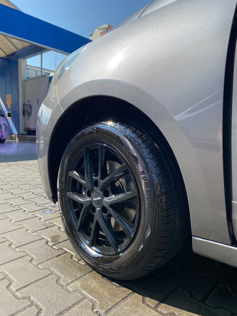 Renault Scenic, снимка 5 - Автомобили и джипове - 53065213