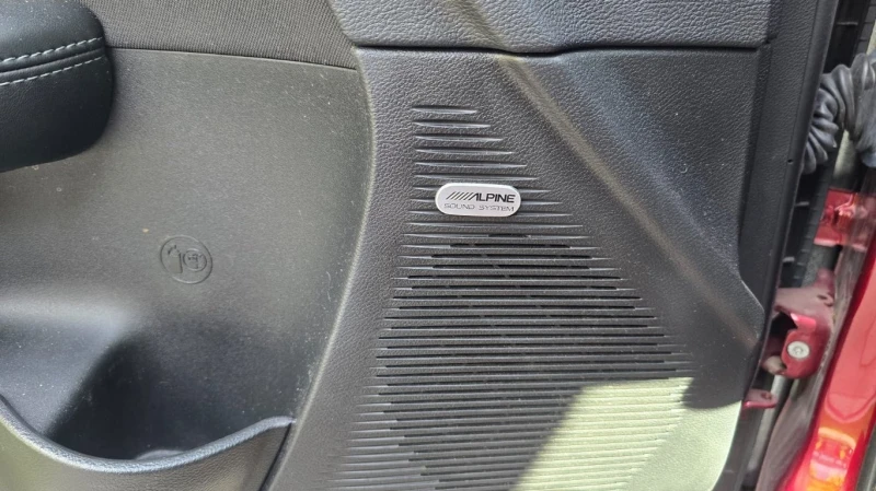 Dodge Challenger * R/T RWD * CARFAX * БЕЗ ПЪРВОНАЧАЛНА ВНОСКА, снимка 12 - Автомобили и джипове - 52912959