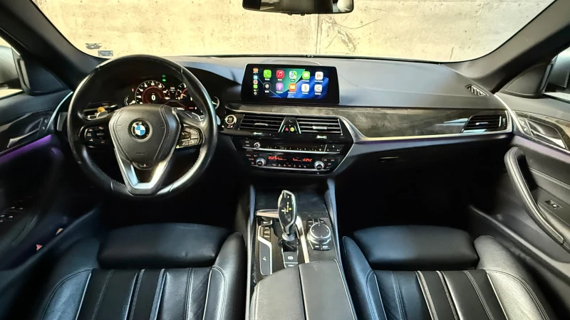 BMW 530 i xDrive, снимка 10 - Автомобили и джипове - 52967393