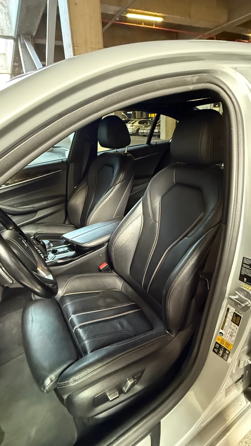 BMW 530 i xDrive, снимка 9 - Автомобили и джипове - 52967393