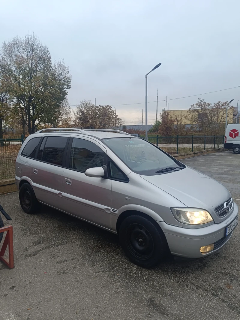 Opel Zafira, снимка 4 - Автомобили и джипове - 53054943