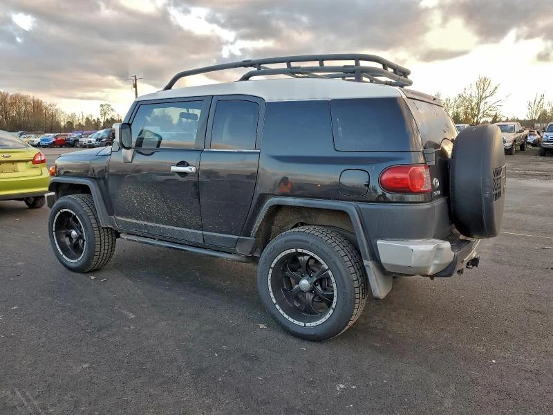 Toyota IQ 4.0L 6 4x4 w/Rear Wheel Drv, снимка 7 - Автомобили и джипове - 53193116