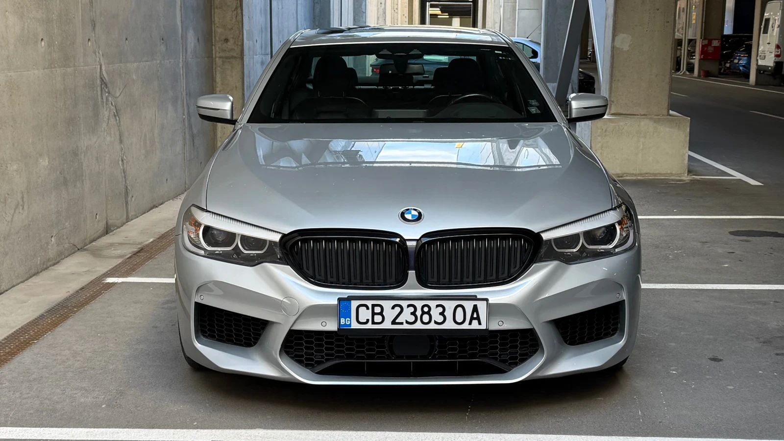 BMW 530 i xDrive, снимка 1