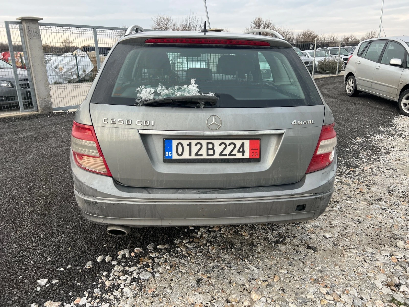 Mercedes-Benz C 250 250 cdi-4 matik - изображение 2