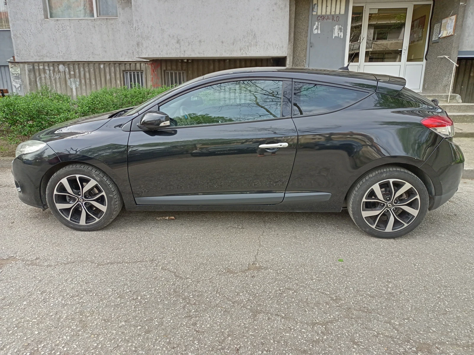 Renault Megane 15 dci - изображение 2