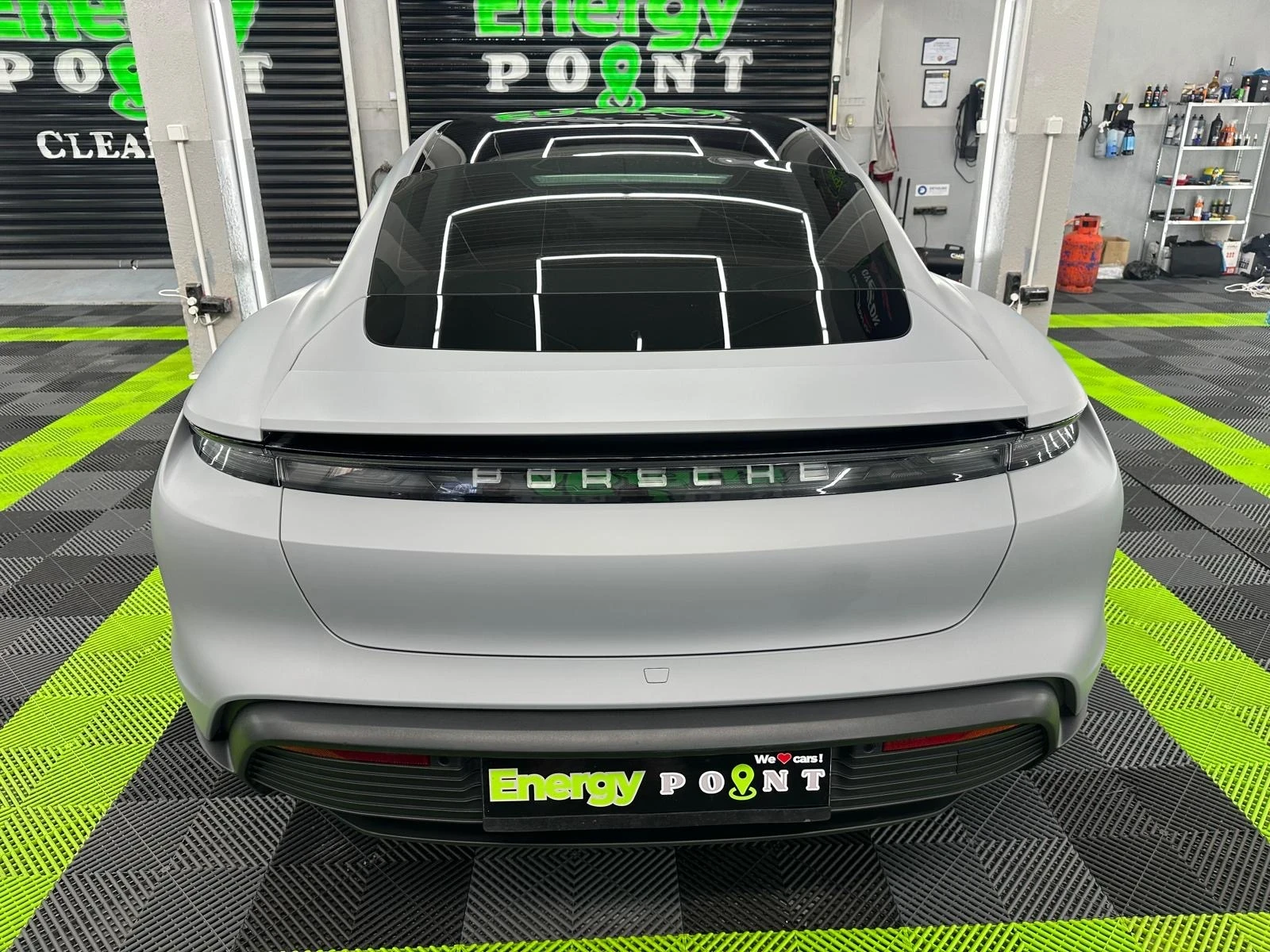 Porsche Taycan Performance Carbon Active Sound Гаранционен - изображение 3
