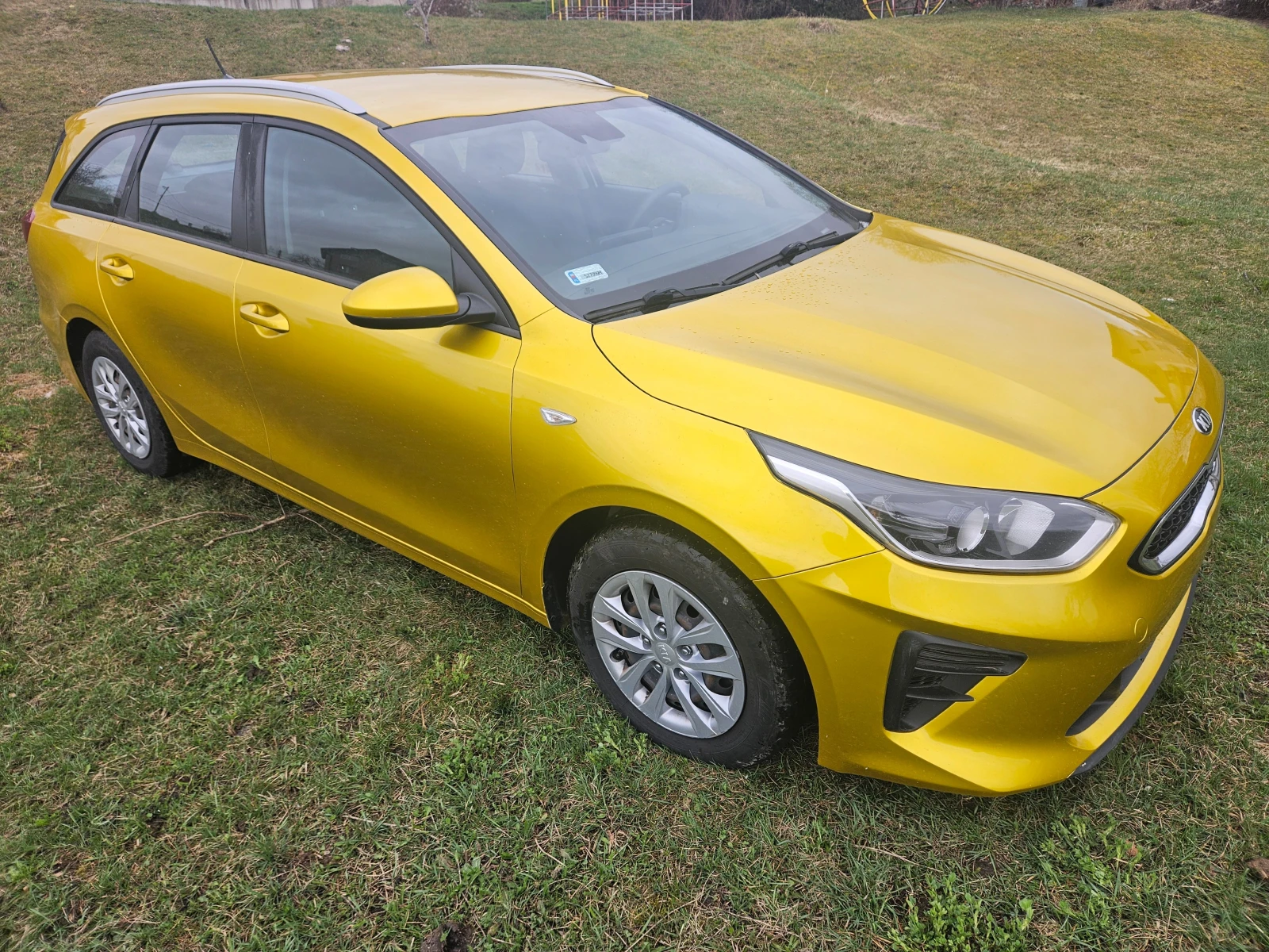Kia Ceed НОВ ВНОС -КАТО НОВ ЛИЗИНГ! - изображение 2