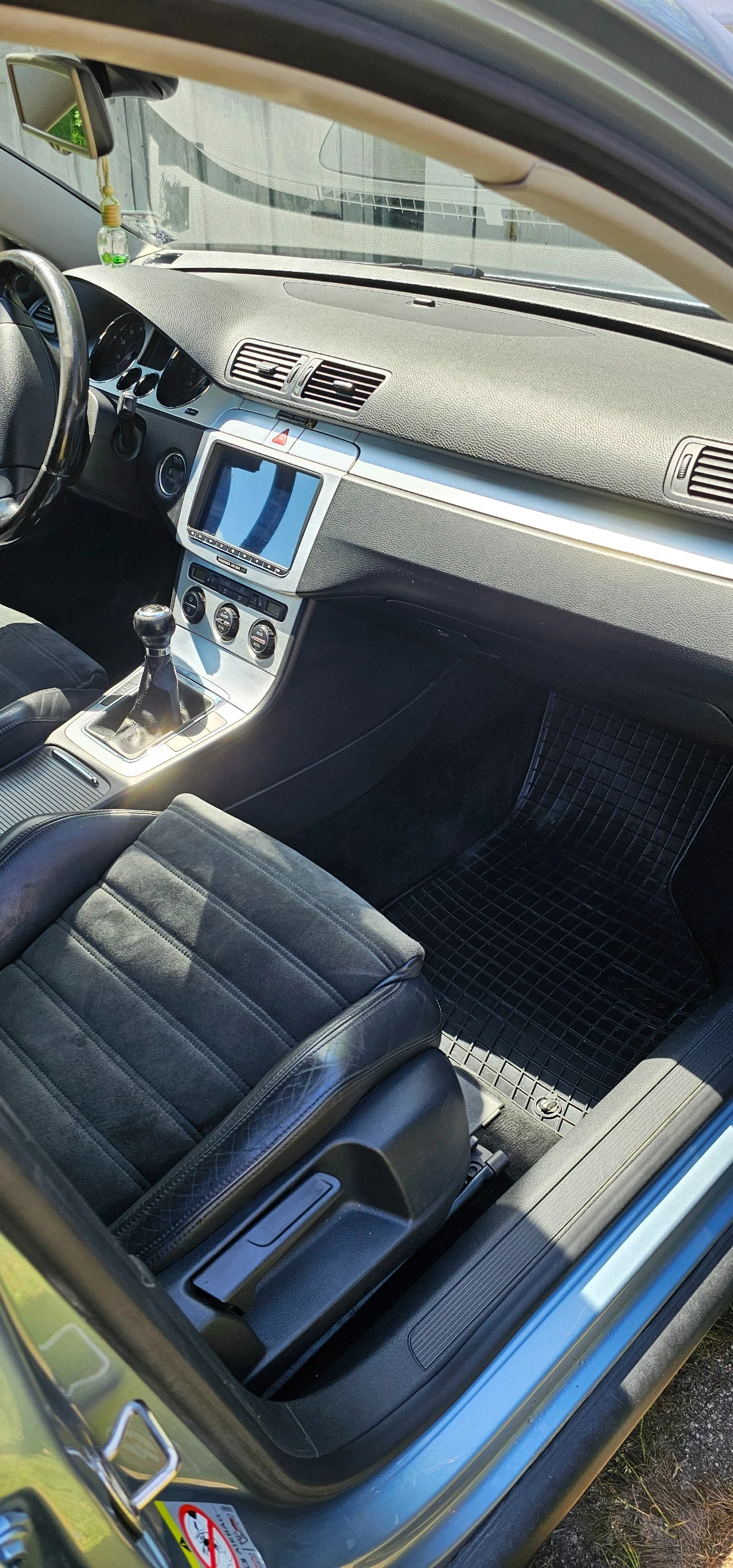 VW Passat Kombi, Navi, Koja, 200. | Mobile.bg   13