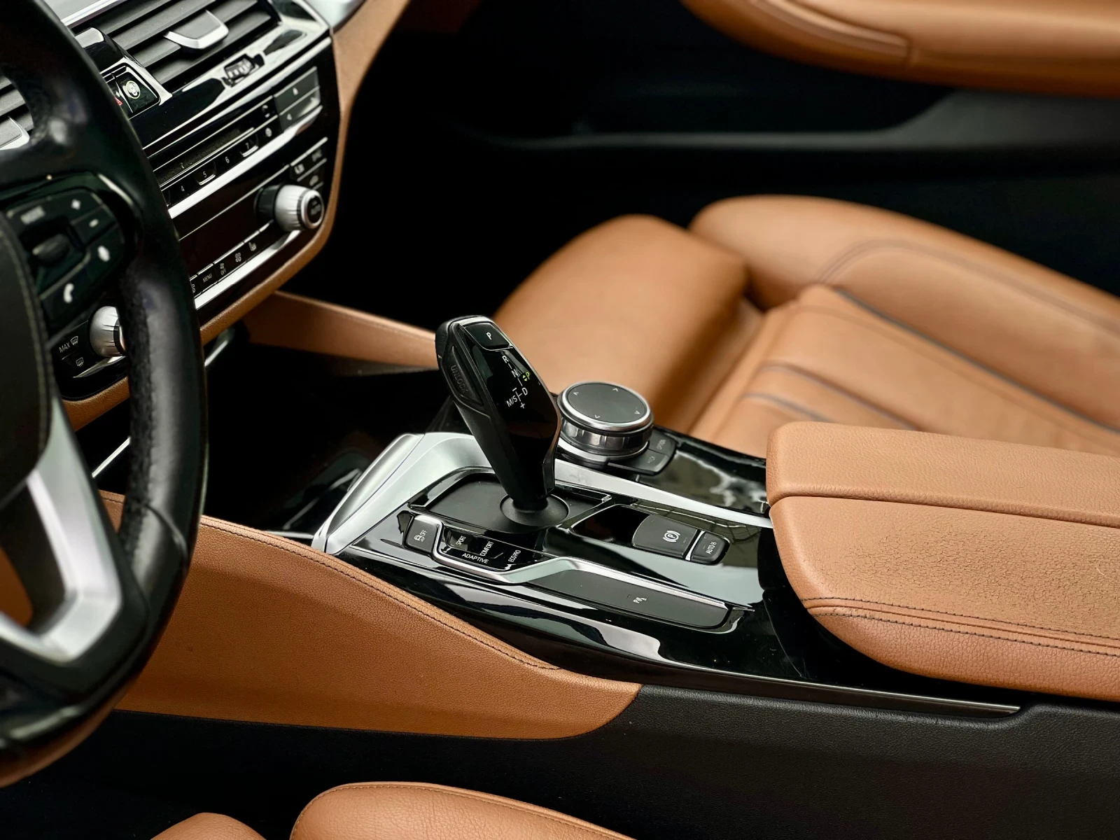 BMW 540 LUXURY LINE / INDIVIDUAL / X-DRIVE-4X4 / ПОДГРЕВ - изображение 9