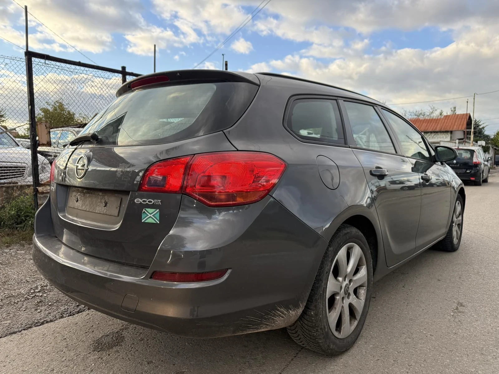 Opel Astra 1, 700CDTI EURO5B - изображение 6