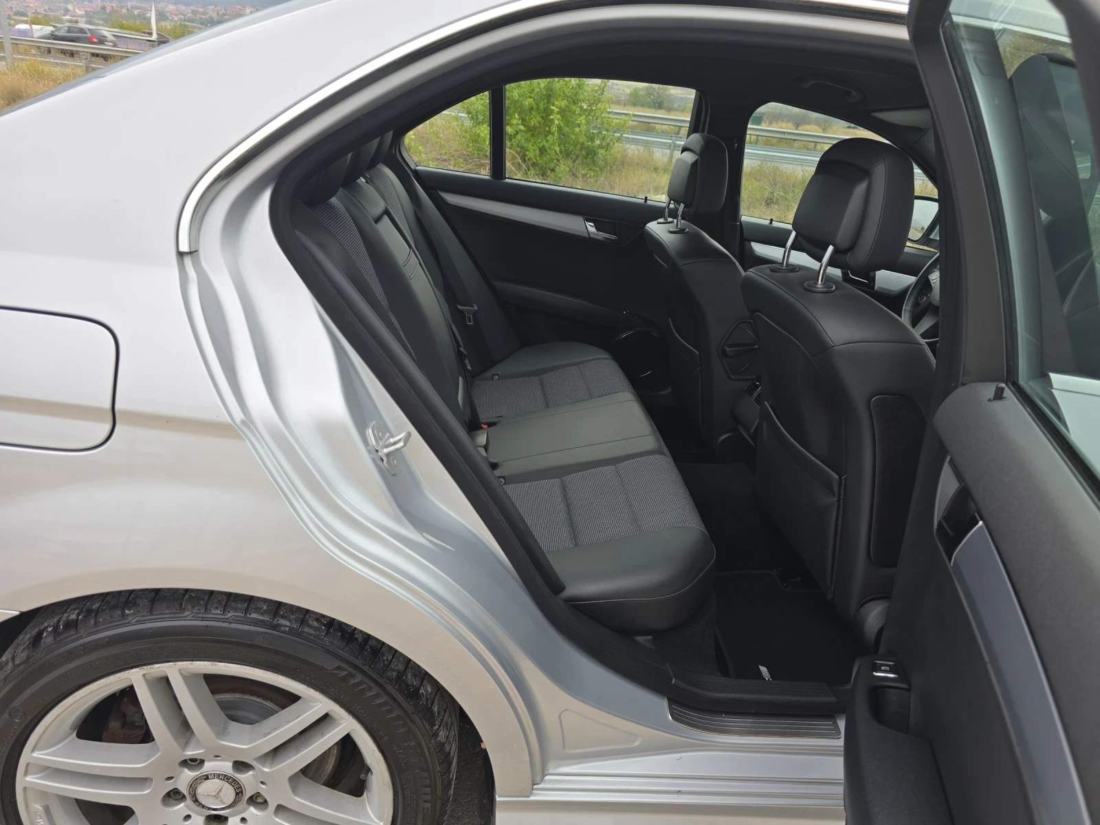 Mercedes-Benz C 180 AMG-PAKET/200KOMPRESOR/145000KM/FUL-SERVICE | Mobile.bg — изображение 11