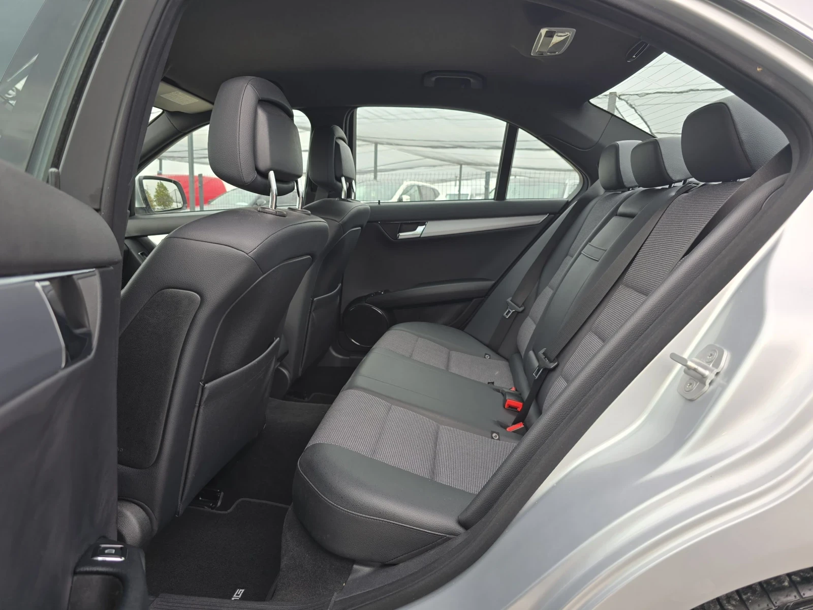 Mercedes-Benz C 180 AMG-PAKET/200KOMPRESOR/145000KM/FUL-SERVICE | Mobile.bg — изображение 10