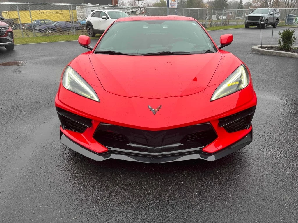 Chevrolet Corvette 2023 1LT * БЕЗ ПЪРВОНАЧАЛНА ВНОСКА*  - изображение 2