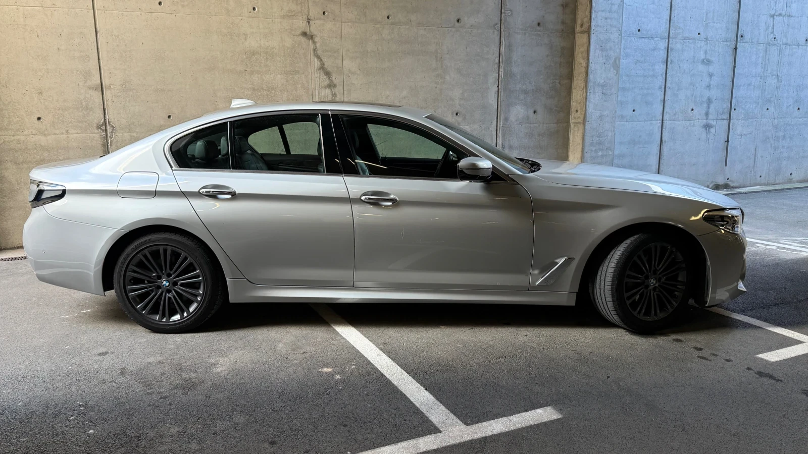 BMW 530 i xDrive - изображение 4