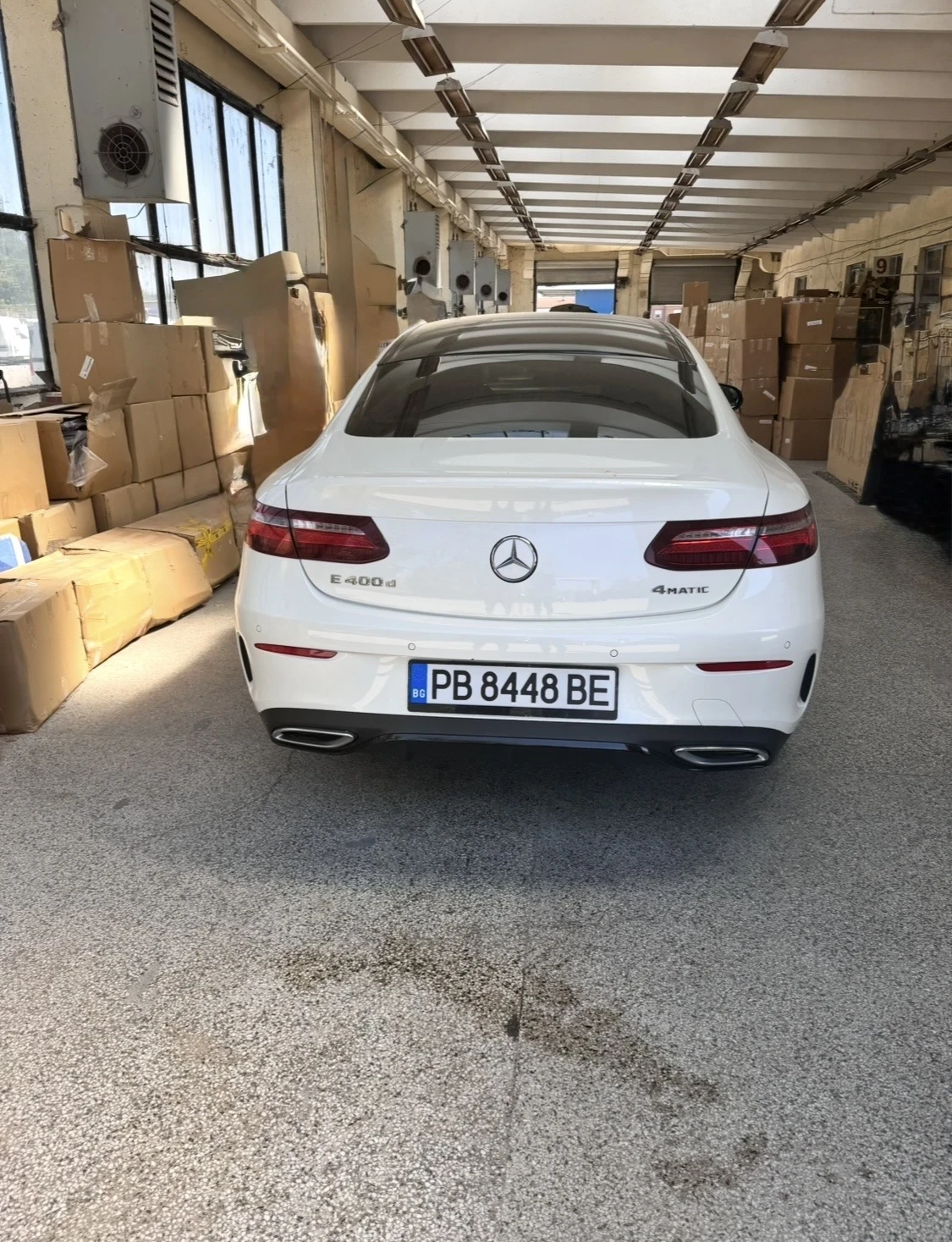 Mercedes-Benz E 400 AMG* 4MATIC* Обдухване* Масажи* Каско* Гаражна, снимка 2 - Автомобили и джипове - 54025658