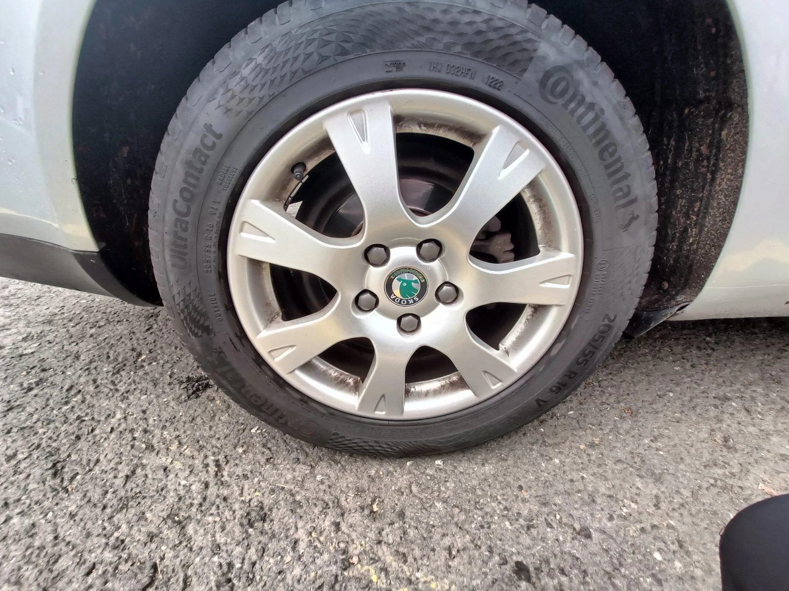 Skoda Octavia 1.9 TDI, снимка 7 - Автомобили и джипове - 54195170