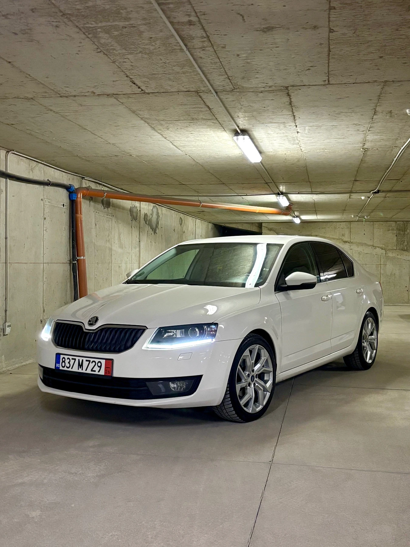Skoda Octavia 2.0TDI 150 Ел.Седалки+ Памет, Нови Ангренаж+ Демпф