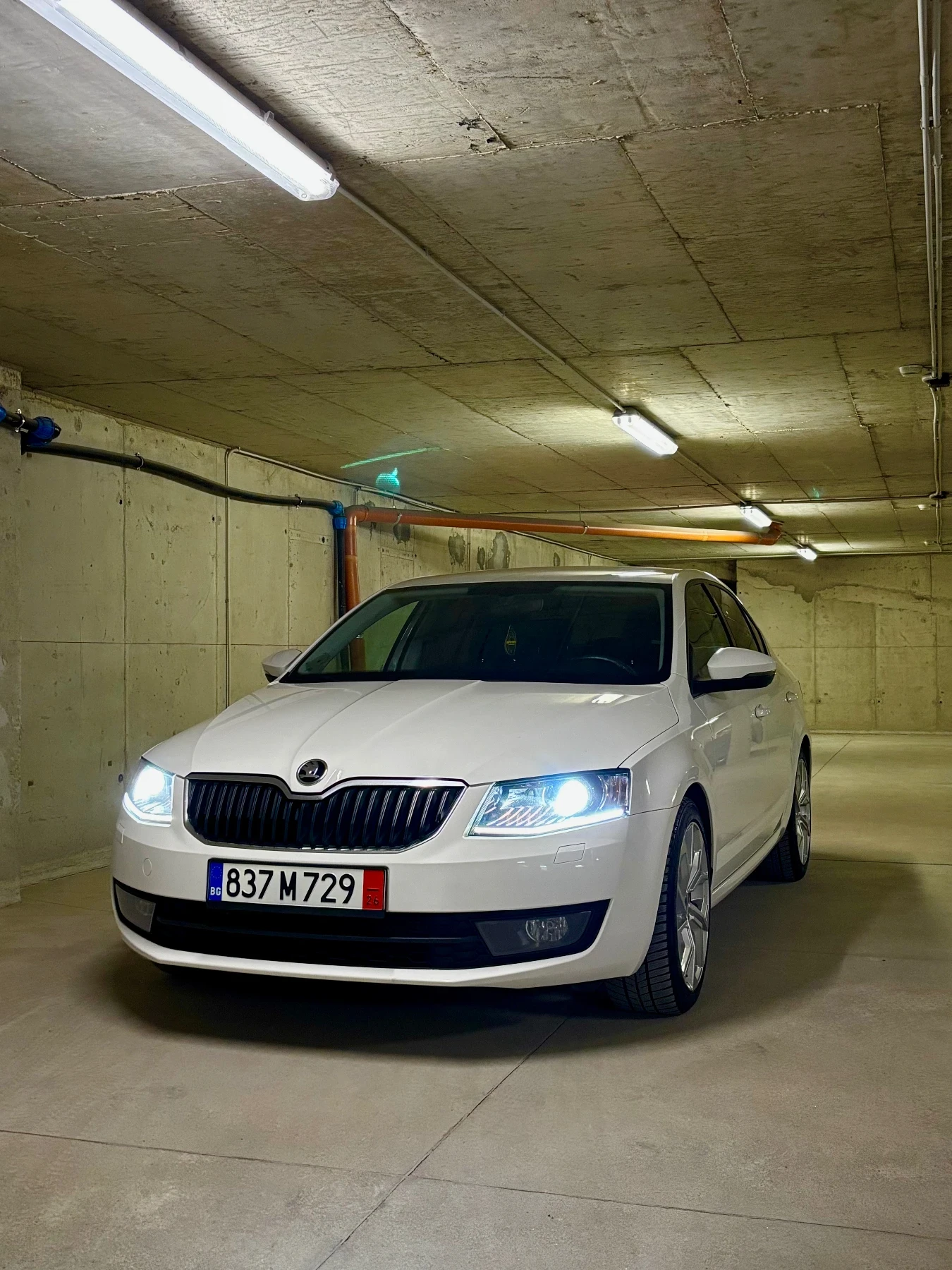 Skoda Octavia 2.0TDI 150 Ел.Седалки+ Памет, Нови Ангренаж+ Демпф, снимка 3 - Автомобили и джипове - 54542456