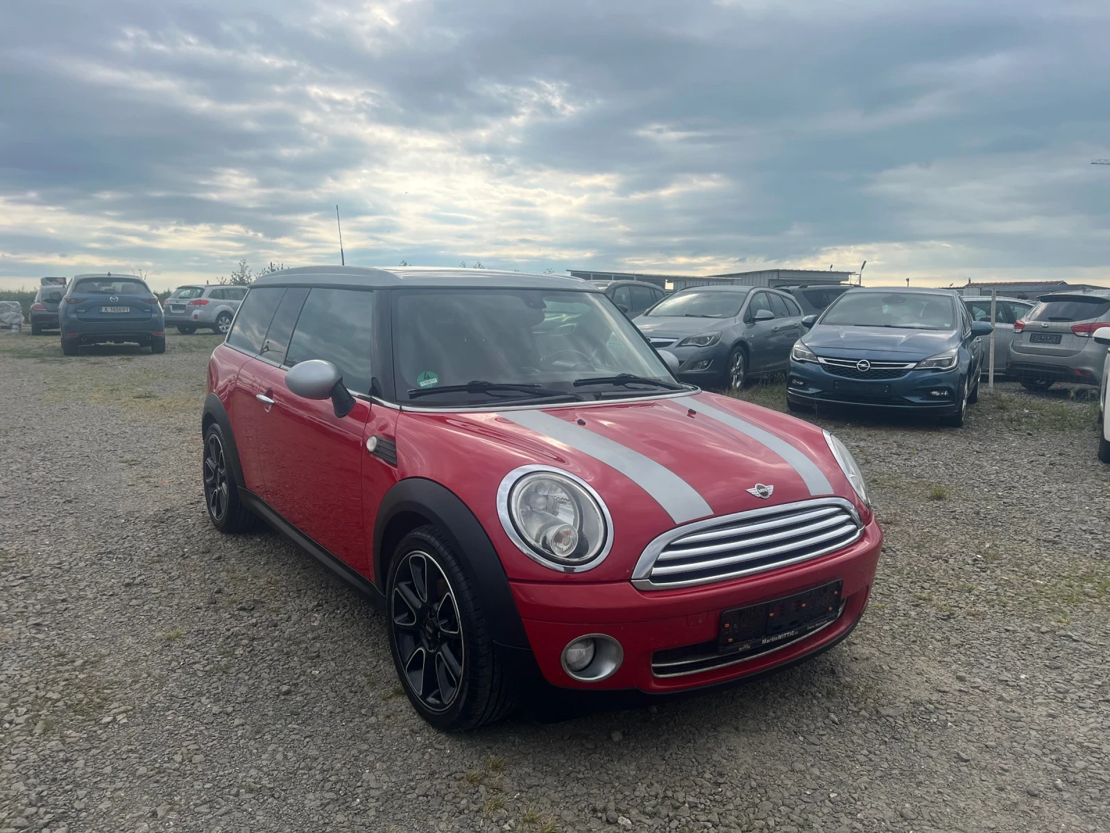 Mini Clubman 1.6, снимка 13 - Автомобили и джипове - 54546751