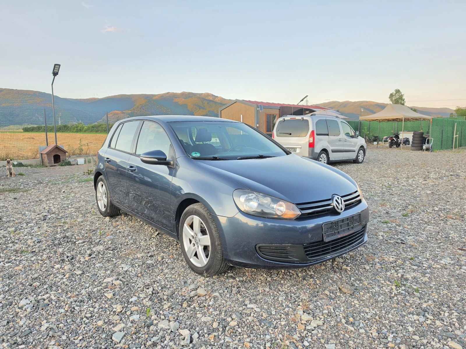 VW Golf 1.6TDI , снимка 8 - Автомобили и джипове - 55236389