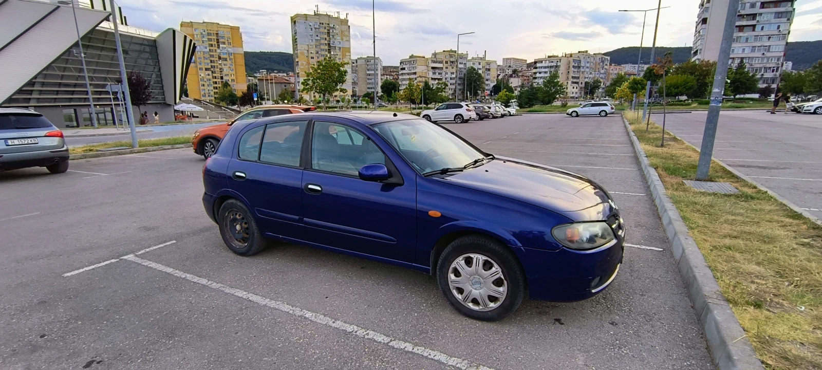 Nissan Almera, снимка 4 - Автомобили и джипове - 55792251